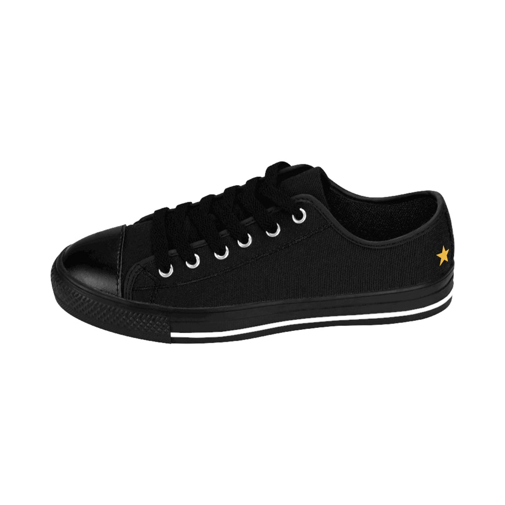 Classic Black Canvas Sneakers for Men — Low-Top Casual Shoes with Star Accent